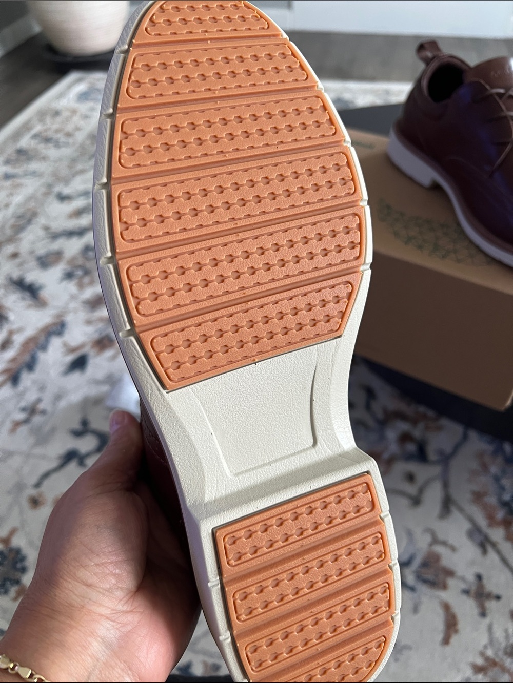 Orthofeet Men's Brown Leather Derby with Wingtip Detailing - Picture 3 of 5